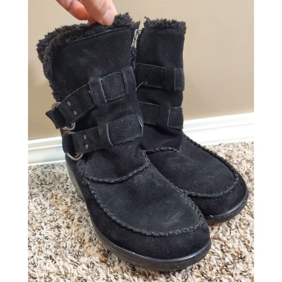 Soft Walk Black Zip Up Leather Upper Buckle Accent Adjustable Boots Sz 9M - Picture 2 of 9